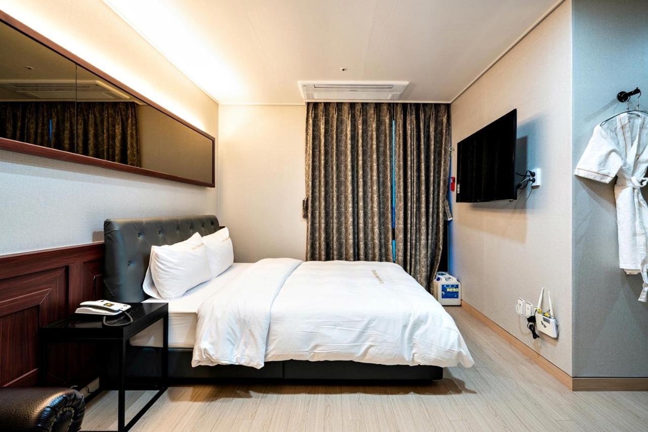 Siheung Seoul Tourist Hotel Kültér fotó