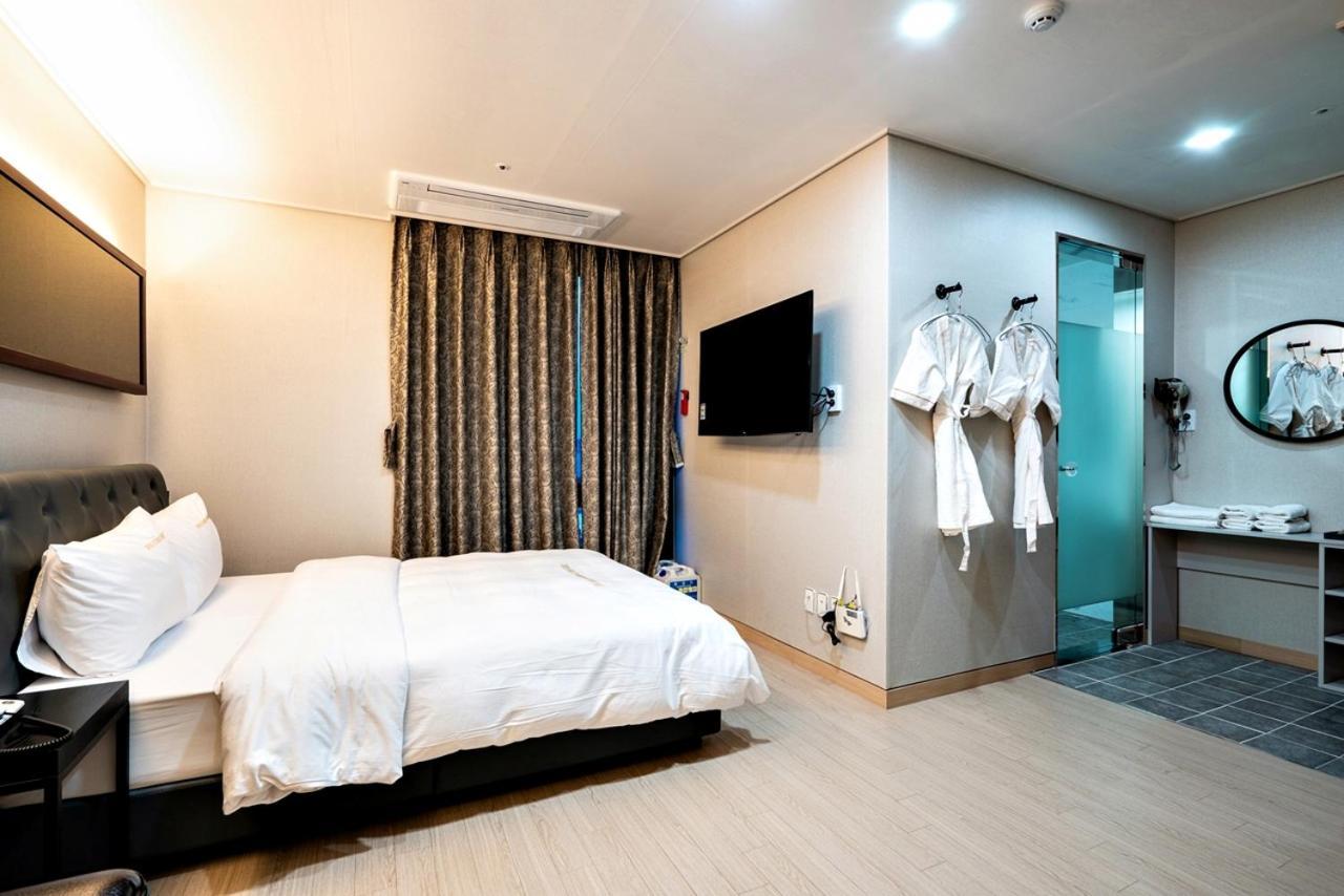 Siheung Seoul Tourist Hotel Kültér fotó