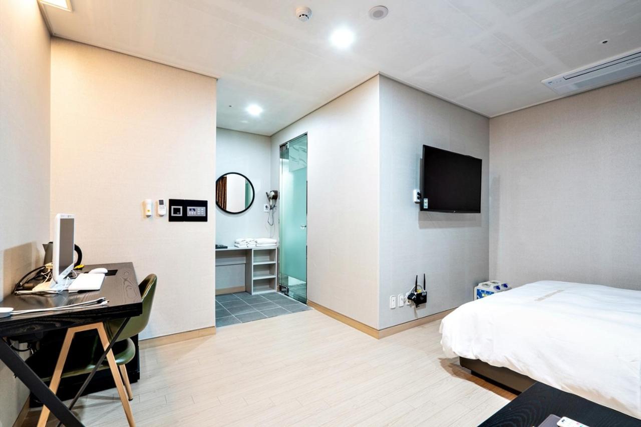 Siheung Seoul Tourist Hotel Kültér fotó