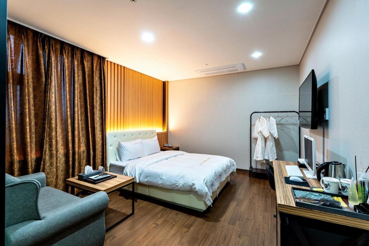 Siheung Seoul Tourist Hotel Kültér fotó